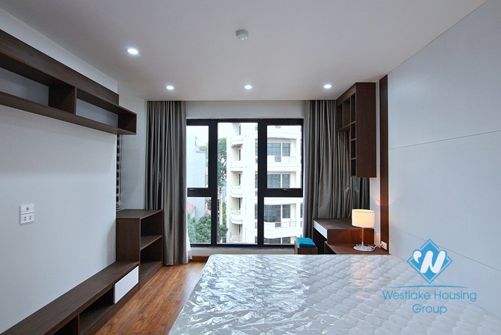 A brand new and modern 3 bedroom apartment for rent in Tay Ho Str